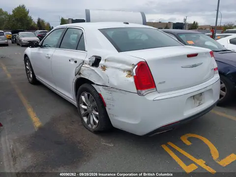 2015 Chrysler 300 VIN 2C3CCARG6FH854025 фото 3