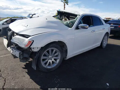 2014 Chrysler 300C VIN 2C3CCAEG6EH382431 фото 2