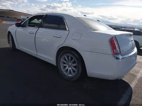 2014 Chrysler 300C VIN 2C3CCAEG6EH382431 фото 3