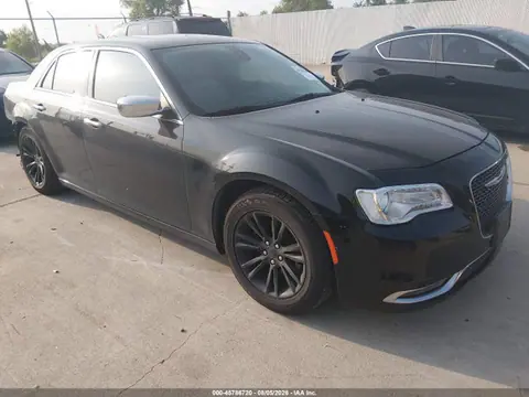 2C3CCAEG3GH147584 — 2016 Chrysler 300C, Передняя часть (Front End), фото до ремонта