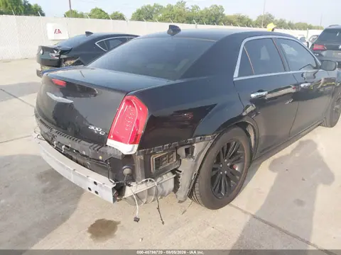 2016 Chrysler 300C VIN 2C3CCAEG3GH147584 фото 4