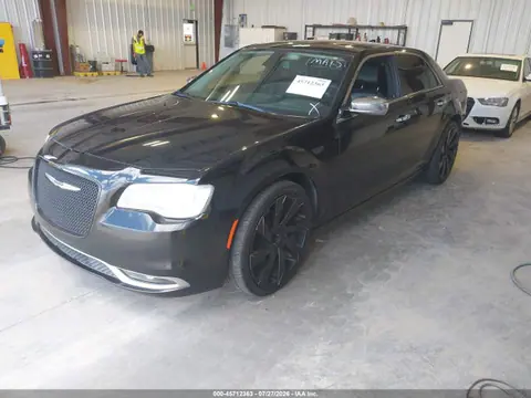 2017 Chrysler 300C VIN 2C3CCAEG4HH566514 фото 2