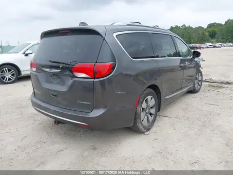 2018 Chrysler Pacifica Hybrid Limited VIN 2C4RC1N75JR139722 фото 4