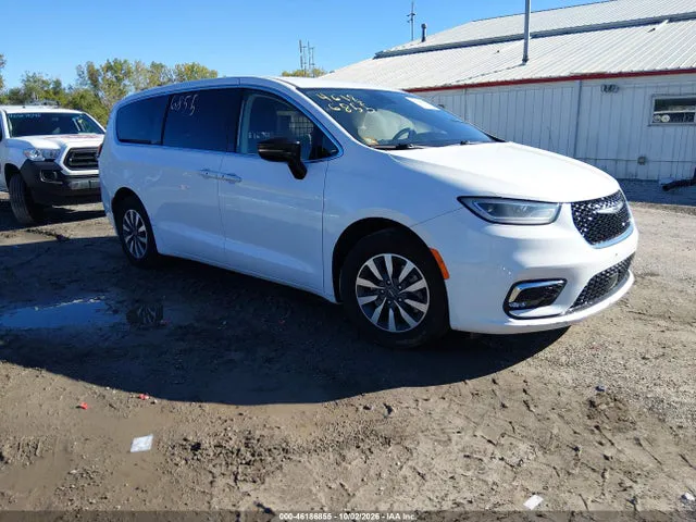 2024 Chrysler Pacifica Hybrid Select VIN 2C4RC1S71RR198301 фото 1