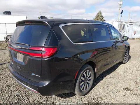 2023 Chrysler Pacifica Hybrid Touring L VIN 2C4RC1L77PR588802 фото 4
