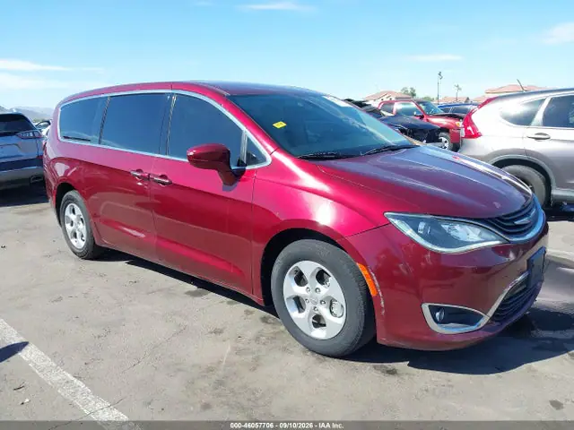 2C4RC1H77JR126904 — 2018 Chrysler Pacifica Hybrid Touring Plus, Левый бок (Left Side), фото до ремонта