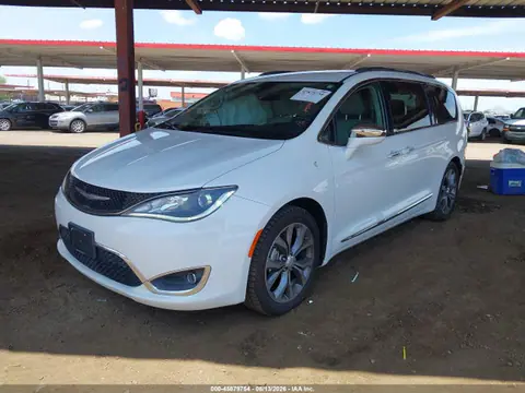 2018 Chrysler Pacifica Limited VIN 2C4RC1GG9JR132527 фото 2