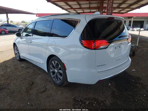 2018 Chrysler Pacifica Limited VIN 2C4RC1GG9JR132527 фото 3