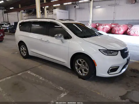 2C4RC1GG6NR122091 — 2022 Chrysler Pacifica Limited, Задняя часть (Rear), фото до ремонта