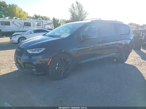 2025 Chrysler Pacifica Limited VIN 2C4RC1GGXSR514714 фото 2