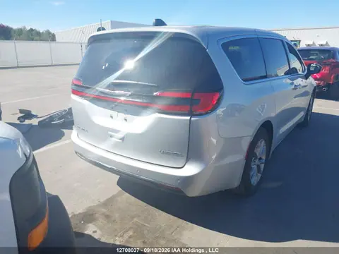 2026 Chrysler Pacifica Limited VIN 2C4RC1GG5TR264381 фото 4
