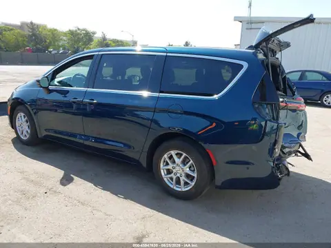 2025 Chrysler Pacifica Select VIN 2C4RC1BG4SR560420 фото 3