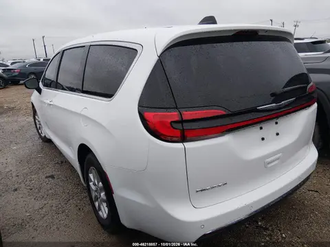 2025 Chrysler Pacifica Select VIN 2C4RC1BG8SR509373 фото 3