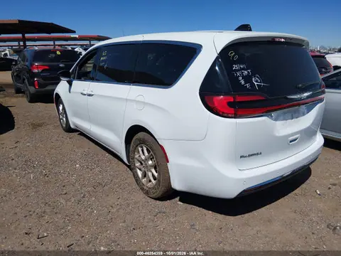 2025 Chrysler Pacifica Select VIN 2C4RC1BG8SR520499 фото 3