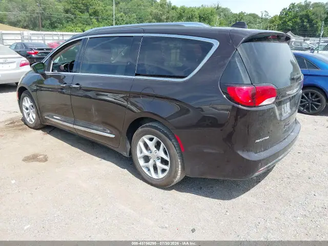 2017 Chrysler Pacifica Touring-l Plus VIN 2C4RC1EG1HR743567 фото 3