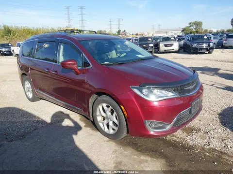 2C4RC1EG5JR131703 — 2018 Chrysler Pacifica Touring-L Plus, Естественный износ (Normal Wear & Tear), фото до ремонта