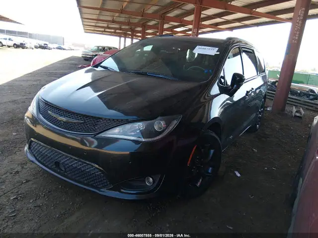 2019 Chrysler Pacifica Touring L Plus VIN 2C4RC1EG5KR738072 фото 2