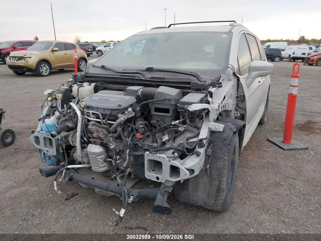 2019 Chrysler Pacifica Touring L VIN 2C4RC1BG5KR698421 фото 2