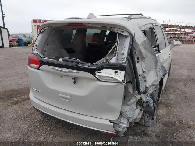 2019 Chrysler Pacifica Touring L VIN 2C4RC1BG5KR698421 фото 4