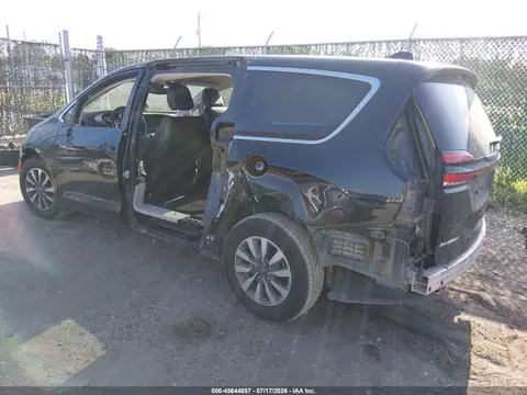 2021 Chrysler Pacifica Touring L VIN 2C4RC1BG6MR534811 фото 3