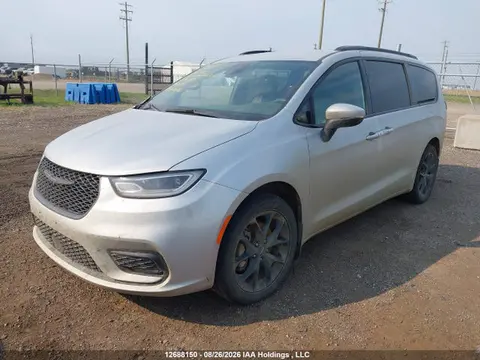 2023 Chrysler Pacifica Touring L VIN 2C4RC3BG1PR546333 фото 2