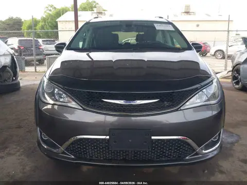 2019 Chrysler Pacifica Touring Plus VIN 2C4RC1FG1KR644219 фото 12