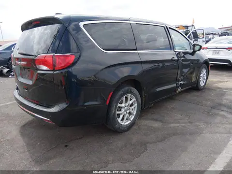 2020 Chrysler Pacifica Touring VIN 2C4RC1FG2LR124189 фото 4