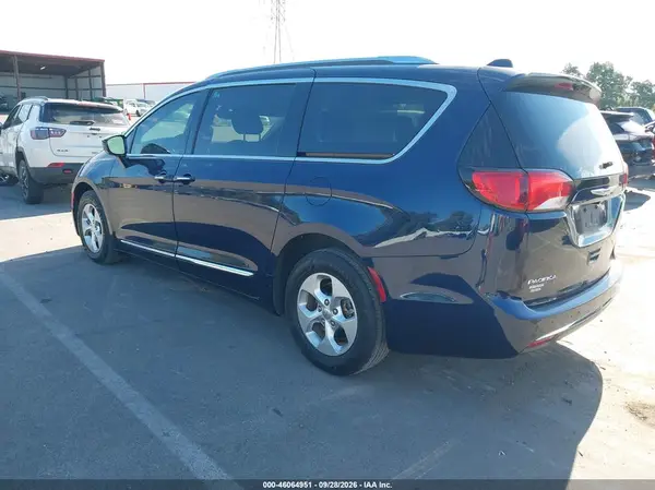2017 CHRYSLER PACIFICA VIN 2C4RC1EG8HR782236 фото 3