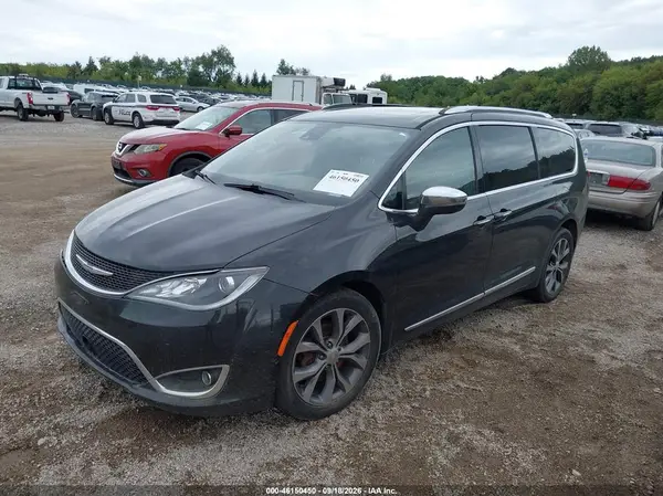 2C4RC1GG7HR735339 — 2017 Chrysler Pacifica, фото 2 с аукциона IAAI 13.10.2026, Угон
