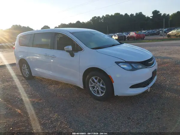 2C4RC1DG3HR713181 — 2017 Chrysler Pacifica, Естественный износ (Normal Wear & Tear), фото до ремонта