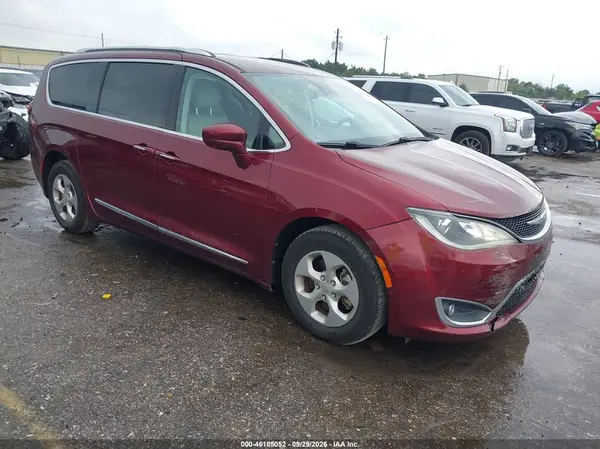2C4RC1EG8HR722571 — 2017 Chrysler Pacifica, Передняя часть (Front End), фото до ремонта