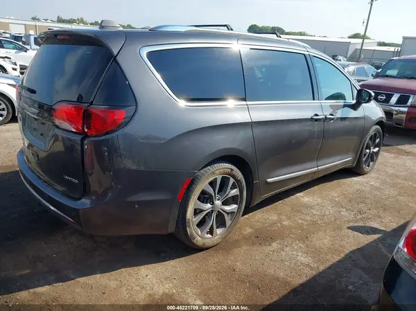 2C4RC1GG6HR661069 — 2017 Chrysler Pacifica, фото 4 с аукциона IAAI, Передняя часть