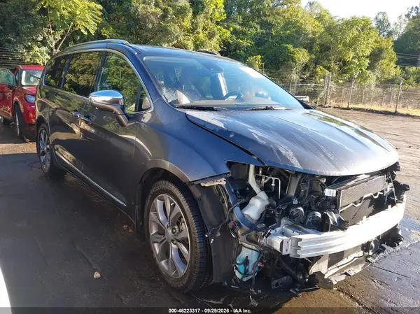 2C4RC1GG1HR544662 — 2017 Chrysler Pacifica, Передняя часть (Front End), фото до ремонта