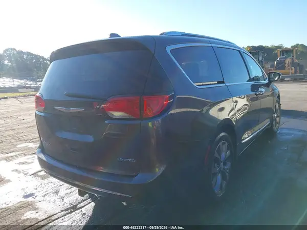2C4RC1GG1HR544662 — 2017 Chrysler Pacifica, фото 4 с аукциона IAAI, Передняя часть