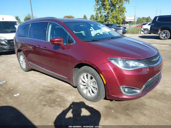 2C4RC1BG2JR127466 — 2018 Chrysler Pacifica, Задняя часть слева (Left Rear), фото до ремонта