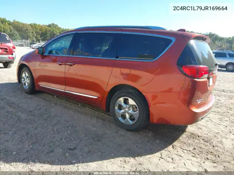 2C4RC1L79JR169664 — 2018 Chrysler Pacifica, фото 3 с аукциона IAAI, Передняя часть