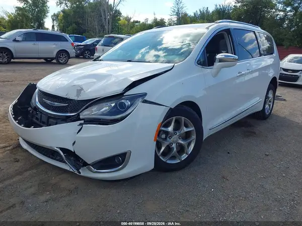 2C4RC1GG9KR666936 — 2019 Chrysler Pacifica, фото 2 с аукциона IAAI, Передняя часть