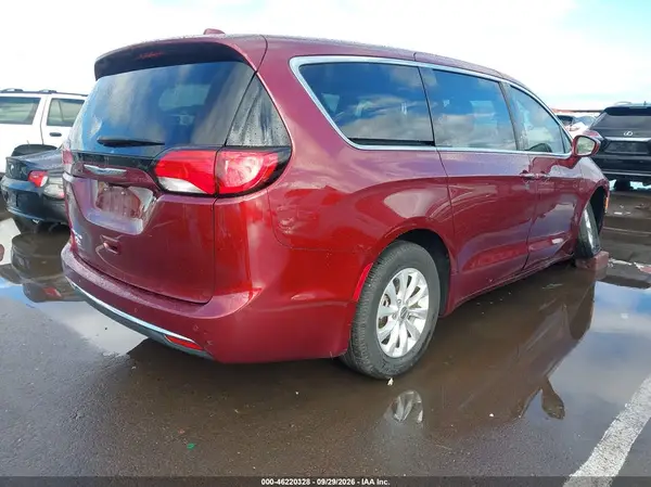 2C4RC1FG1KR616081 — 2019 Chrysler Pacifica, фото 4 с аукциона IAAI, Передняя часть справа