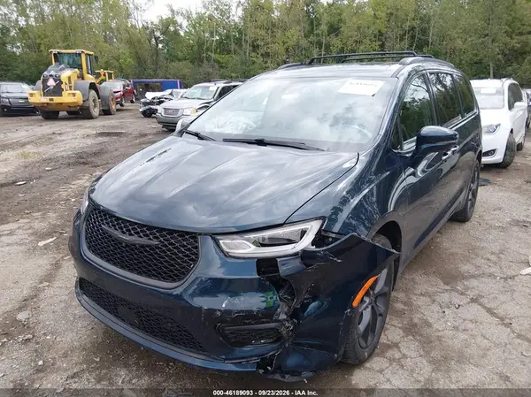 2C4RC3GG4NR119850 — 2022 Chrysler Pacifica, фото 2 с аукциона IAAI 08.10.2026, Передняя часть слева