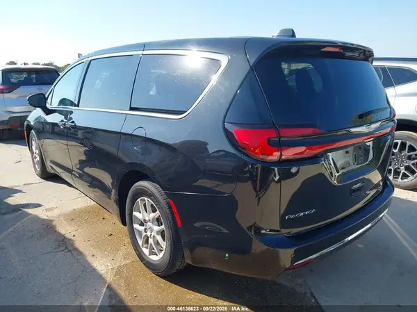 2C4RC1BG7RR101876 — 2024 Chrysler Pacifica, фото 3 с аукциона IAAI 28.09.2026, Передняя часть