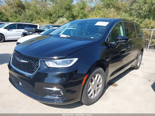 2C4RC1BGXRR140199 — 2024 Chrysler Pacifica, фото 2 с аукциона IAAI 28.09.2026, Задняя часть