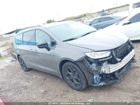 2C4RC1GGXSR601898 — 2025 Chrysler Pacifica, Передняя часть, фото до ремонта