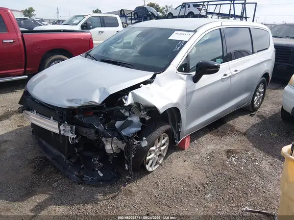 2C4RC1BG2TR160681 — 2026 Chrysler Pacifica, фото 2 с аукциона IAAI 07.10.2026, Передняя часть