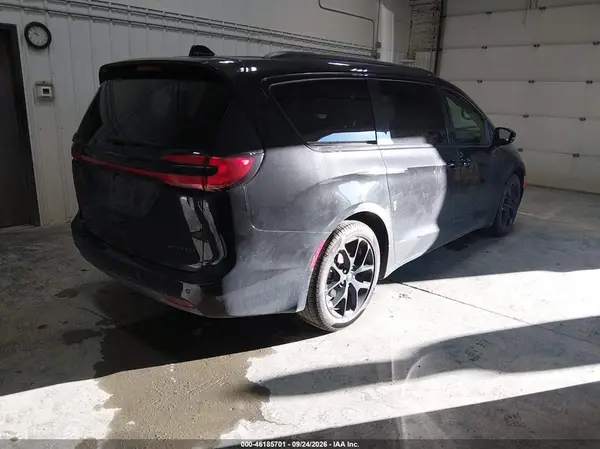 2C4RC1GG9VR552178 — 2027 Chrysler Pacifica, фото 4 с аукциона IAAI 07.10.2026, Передняя часть слева