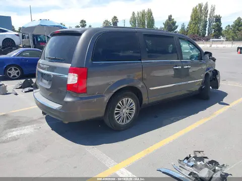 2016 Chrysler Town &amp; Country Touring-l Anniversary Edition VIN 2C4RC1CG8GR128483 фото 4