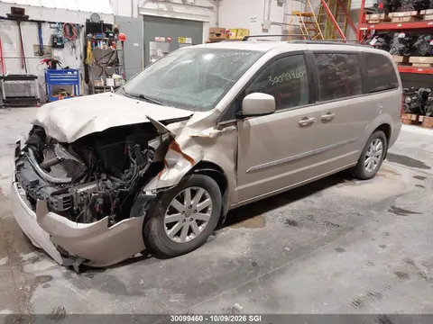 2014 Chrysler Town &amp; Country Touring VIN 2C4RC1BG2ER315376 фото 2