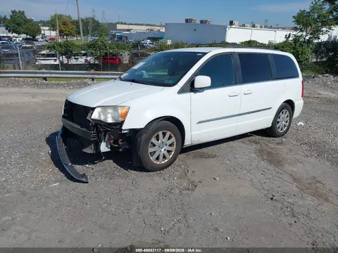 2014 Chrysler Town &amp; Country Touring VIN 2C4RC1BG0ER275010 фото 2