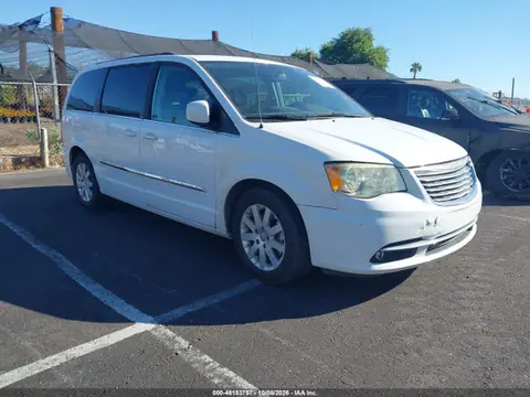 2C4RC1BG0ER271832 — 2014 Chrysler Town &amp; Country Touring, Задняя часть справа (Right Rear), фото до ремонта
