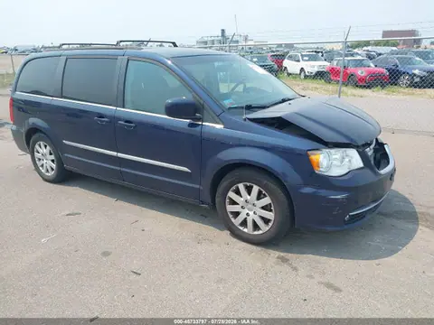 2C4RC1BG3FR644251 — 2015 Chrysler Town &amp; Country Touring, Передняя часть (Front & Rear), фото до ремонта