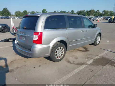 2015 Chrysler Town &amp; Country Touring VIN 2C4RC1BG2FR608678 фото 4